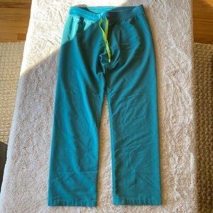 Figs Livingston size Medium green/blue scrub pants